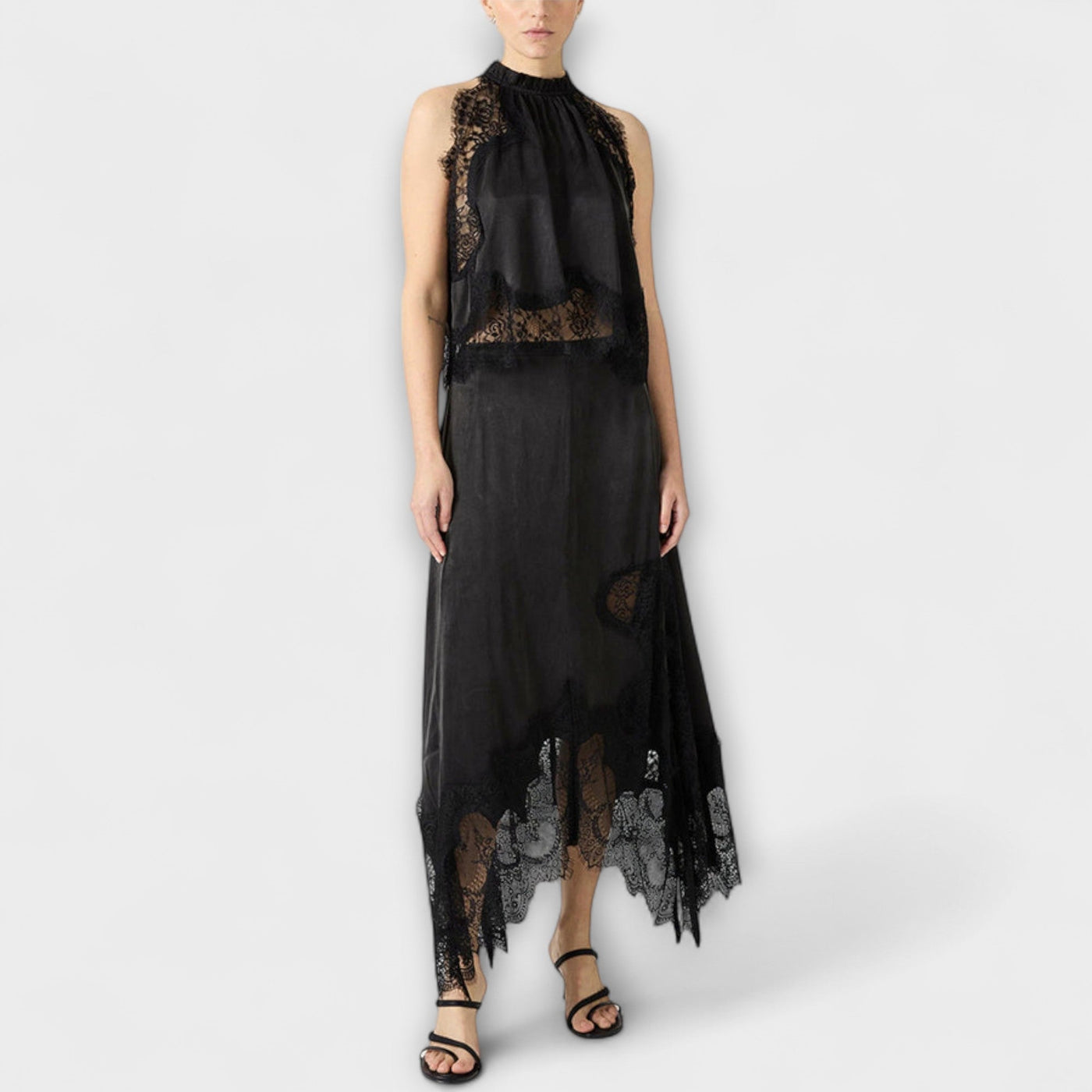 Kaia ™ ｜ Saténová blúzka s čipkovým lemom a plisovaným výstrihom v sade