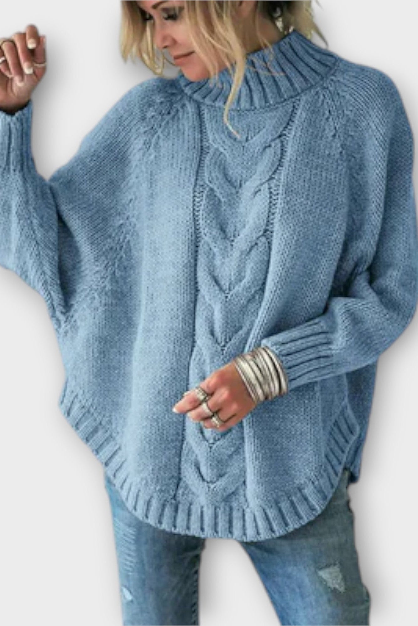 Augusta | სვიტერი