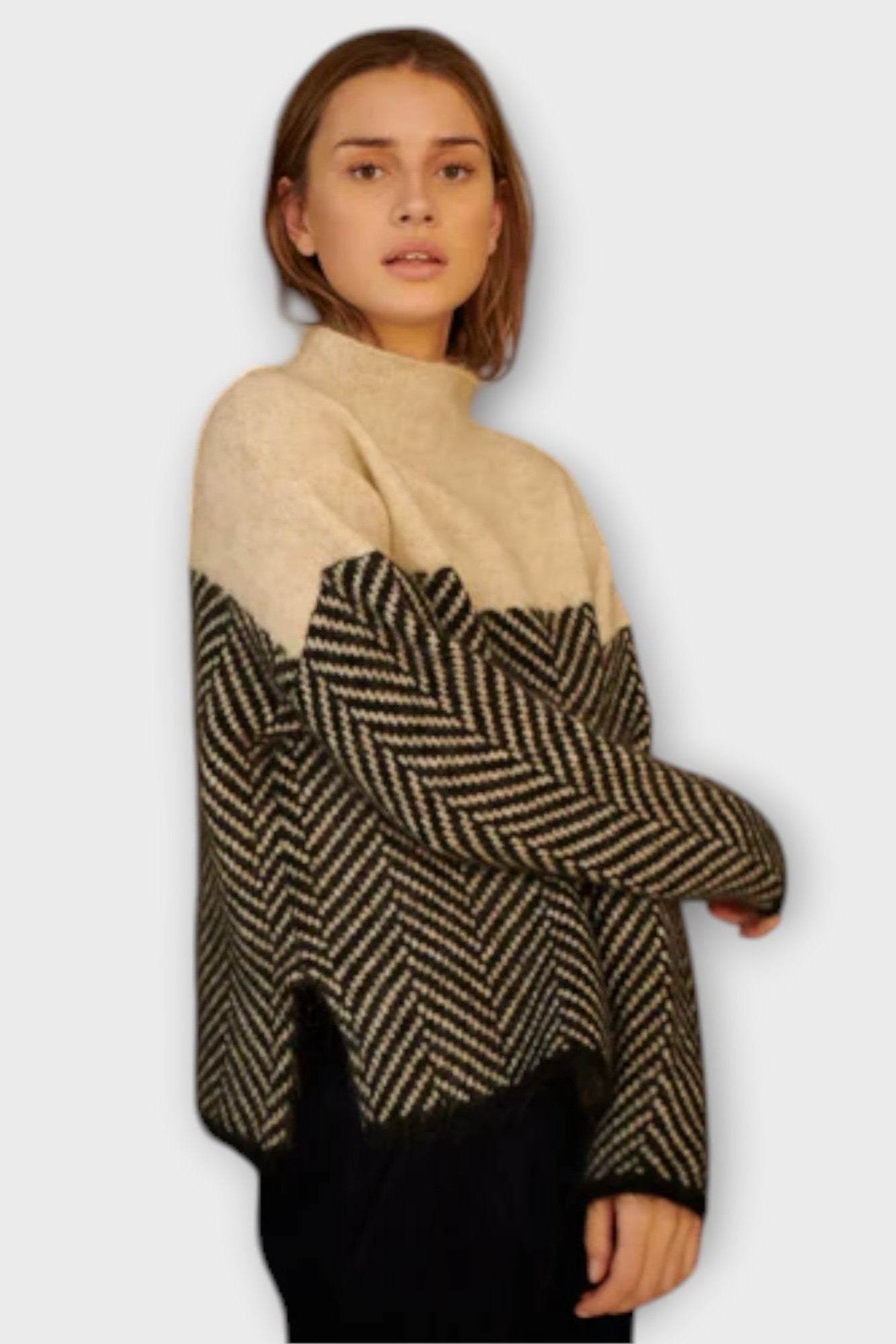 Freja | კაშმირის პულოვერი