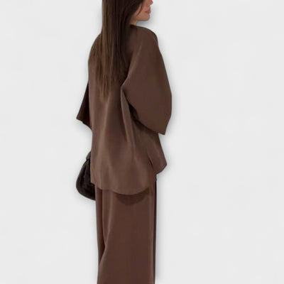 Jacqueline ™ ｜ Ležérny top s V-výstrihom a nohavicový set